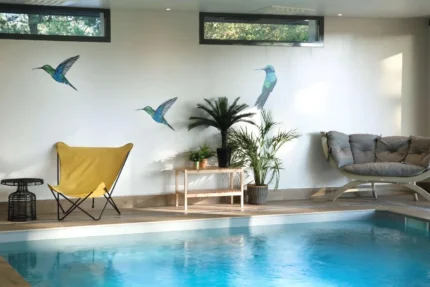 Best Western Plus Hotel les Rives du Ter piscine intérieure avec hydromassage à Larmor-Plage