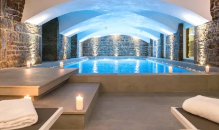 Boscolo Lyon Hotel & Spa dans le 2e arrondissement de Paris piscine intérieure chauffée avec spa