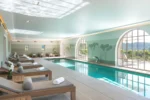 Château de Berne espace bien-être avec piscine intérieure à Lorgues