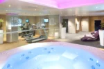 Espace bien-être avec piscine intérieure à Clermont-Ferrand Oceania Clermont Ferrand