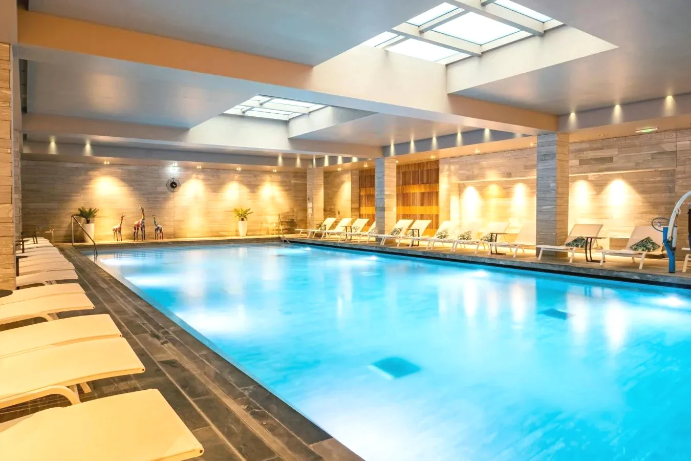 Hôtel de Bourgtheroulde, Autograph Collection piscine intérieure avec spa à Rouen Hôtel de Bourgtheroulde, Autograph Collection piscine intérieure avec spa à Rouen