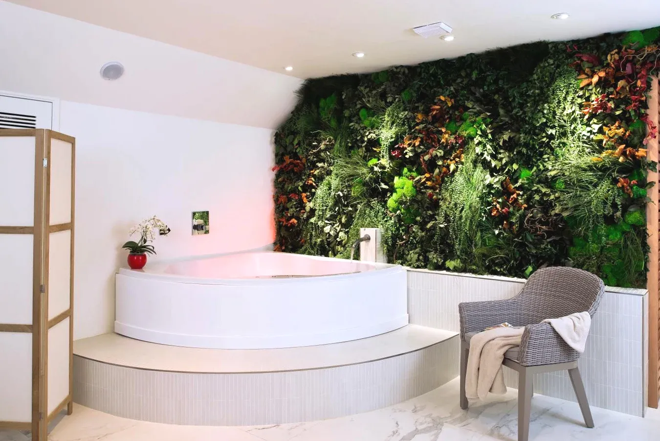 Hôtel Saint-Pétersbourg Opéra & Spa espace bien-être avec piscine intérieure dans le 9e arrondissement de Paris Hôtel Saint-Pétersbourg Opéra & Spa espace bien-être avec piscine intérieure dans le 9e arrondissement de Paris