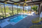 Hotel & Spa des Gorges du Verdon à La Palud-sur-Verdon piscine intérieure chauffée avec spa