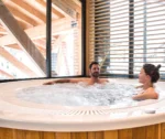 Jacuzzi Alpina Eclectic Hotel à Chamonix-Mont-Blanc
