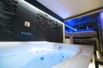 Jacuzzi Hôtel des Princes Chambéry Centre