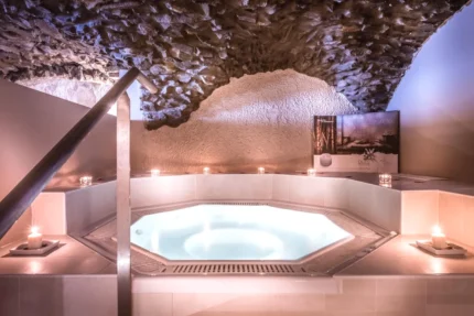 Jacuzzi Le Grand Aigle Hotel & Spa**** à La Salle Les Alpes