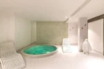 Le Chalet Blanc Hôtel & Spa spa avec jacuzzi et piscine intérieure à Montgenèvre