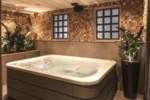 Le Domaine des Prés Verts Suites & Chambres avec Jacuzzi Privatif à Châteauneuf espace spa avec piscine intérieure à Châteauneuf