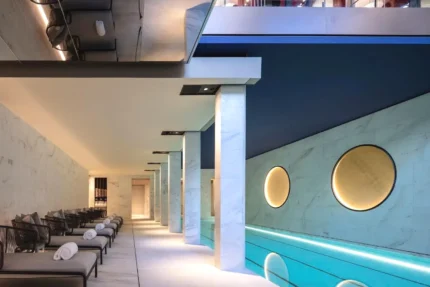 Mandarin Oriental Lutetia, Paris espace spa avec piscine intérieure dans le 6e arrondissement de Paris