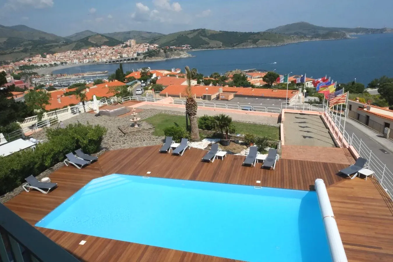 Piscine à Banyuls-sur-Mer Le Catalan Piscine à Banyuls-sur-Mer Le Catalan
