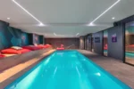 Piscine Aloft Hotel By Marriott à Dijon