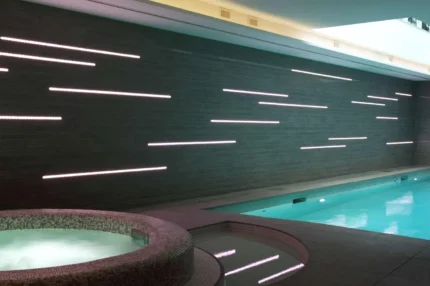 Piscine BW Premier Collection Le Saint Antoine Hotel et Spa à Rennes