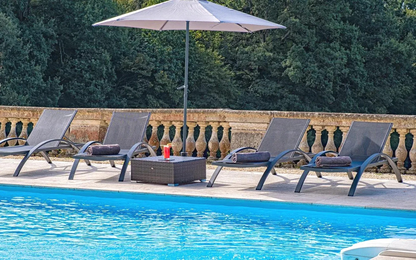 Piscine Château de Tressé à Pouancé Piscine Château de Tressé à Pouancé