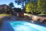 Piscine Contact Hôtels Le Savigny & Spa à Blacé