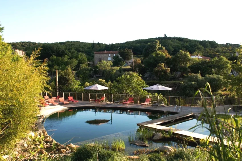 SpaHotels Expert Score Domaine Riberach – Restaurant étoilé – Spa – Piscine naturelle – Vignoble bio