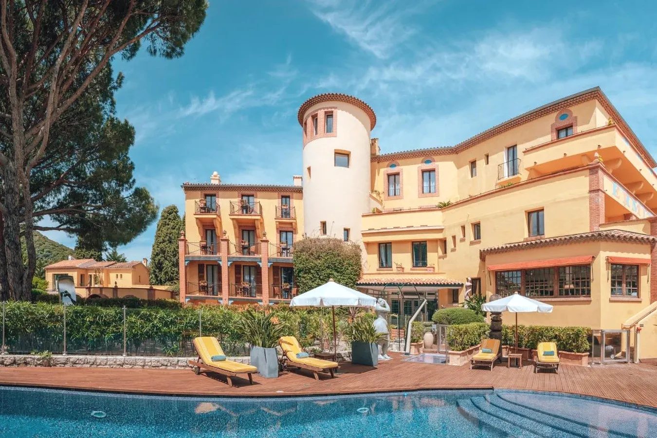 Piscine Ermitage de l'Oasis & Spa - Cannes Mandelieu Piscine Ermitage de l'Oasis & Spa - Cannes Mandelieu