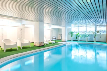 Piscine Grand Hôtel Des Templiers, Piscine & Spa à Reims