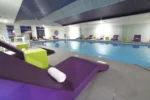 Piscine Hotel Plaza - site du Futuroscope à Chasseneuil-du-Poitou