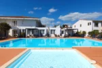 Piscine HR Hôtel-Restaurant & Spa Marin à La Flotte