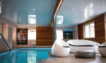 Piscine intérieure chauffée avec spa Logis Hôtel Restaurant De La Poste et SPA de Montagne à Le Bonhomme