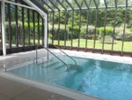Piscine intérieure et spa privatif à Belleville-sur-Saône Château de Pizay