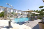 Piscine Le Clos Saint-Martin Hôtel & Spa à Saint-Martin-de-Ré