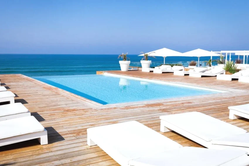 Piscine Le Grand Hotel de la Plage à Biscarrosse-Plage