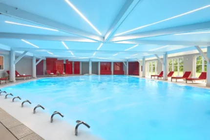 Piscine Le Grand Hôtel Le Touquet-Paris-Plage à Le Touquet-Paris-Plage