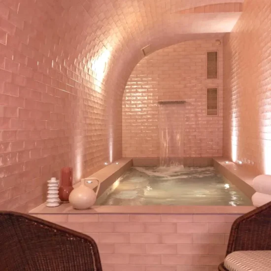 Le Petit Oberkampf Hotel & Spa