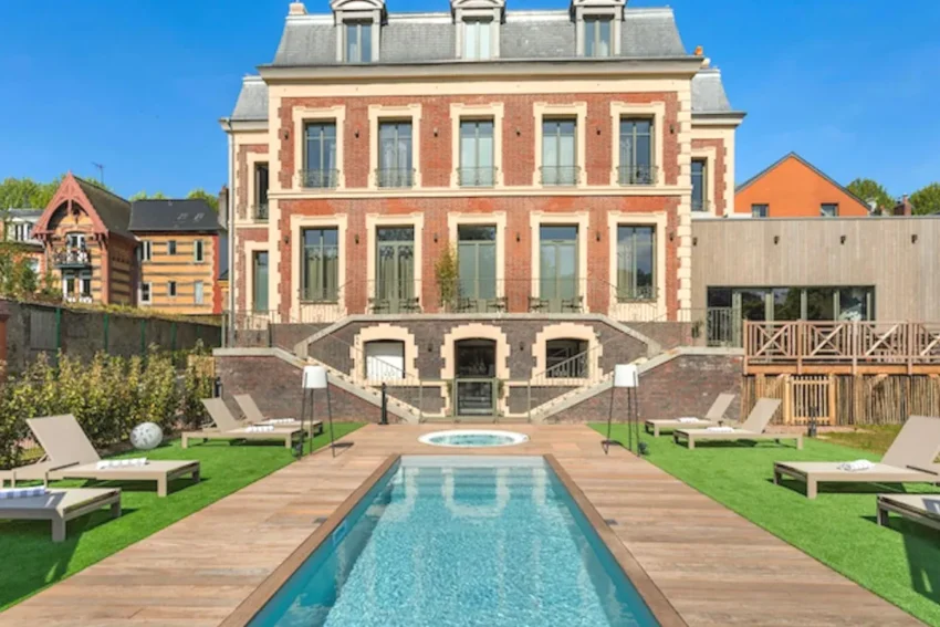 Piscine LE RITUEL HOTEL & SPA à Honfleur