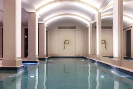 Piscine Les Jardins du Faubourg Hotel & Spa by Shiseido à Paris