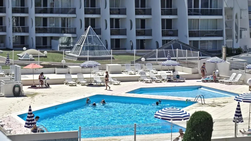 Piscine Rivages d'Ulysse Port Camargue au Grau-du-Roi