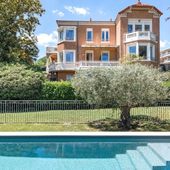 Villa Elisa M