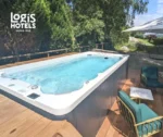 Spa avec jacuzzi et piscine intérieure à Chambéry Hôtel Spa & Restaurant Ô Pervenches