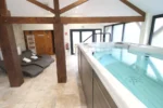 Spa avec jacuzzi et piscine intérieure à Dolancourt Le Moulin Du Landion Hôtel et Spa