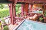 Spa avec jacuzzi et piscine intérieure à Ville-dʼAvray Les Etangs de Corot