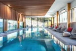 Spa avec piscine intérieure Eau Thermale Avène l'hôtel